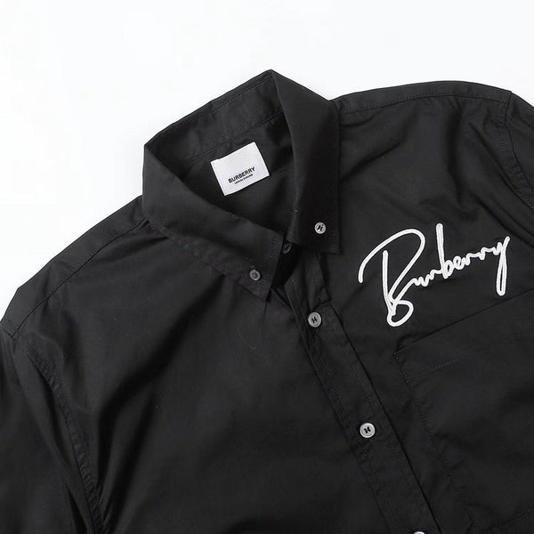 Back view of Burberry luxury piece style No.033