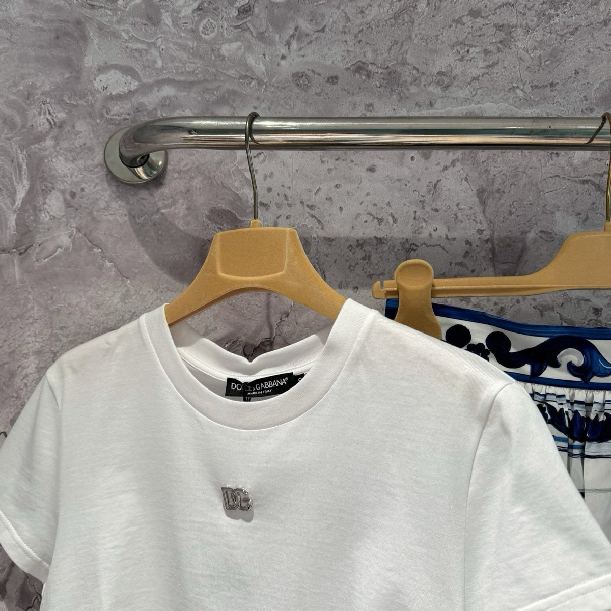 Tops- D&g Crop Top Premium Designer Casual Top
