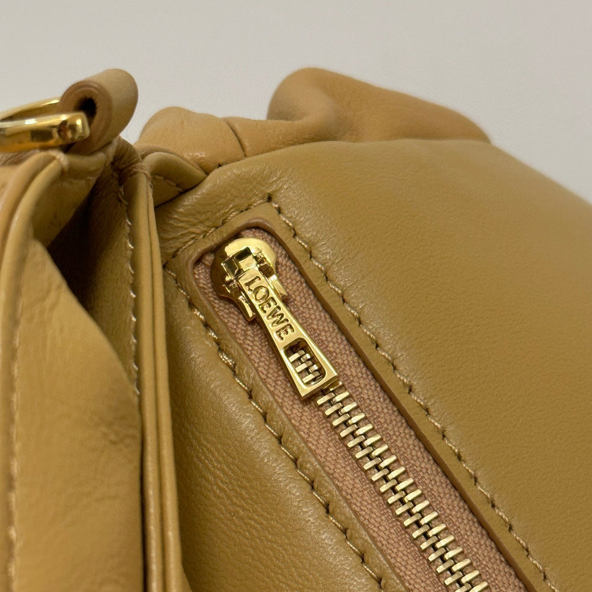 Bags- Loew Puffer Goya Bag Luxury Designer Leather Handbag