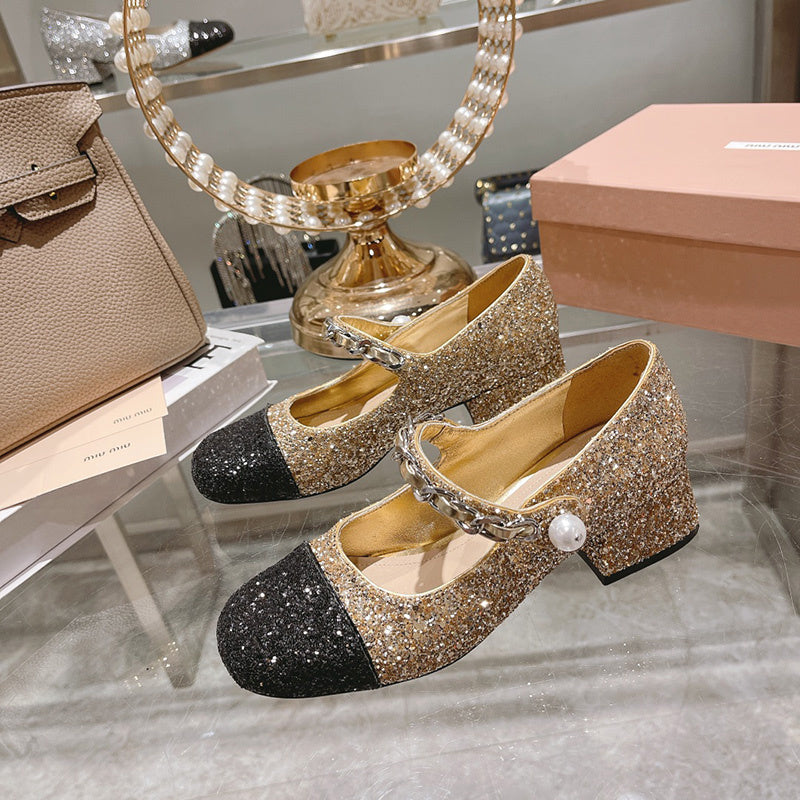 Three-quarter angle view of Miu Miu luxury piece style No.117