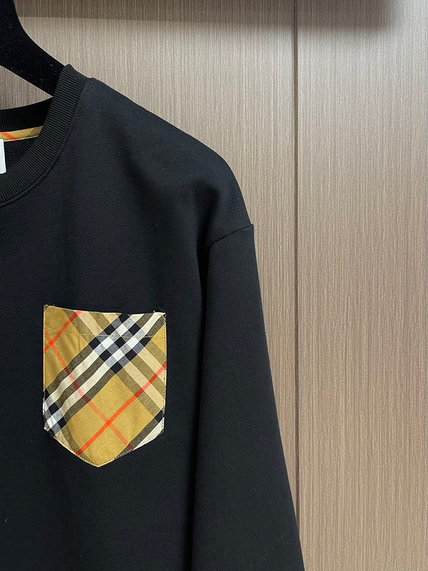 Three-quarter angle view of Burberry luxury piece style No.455