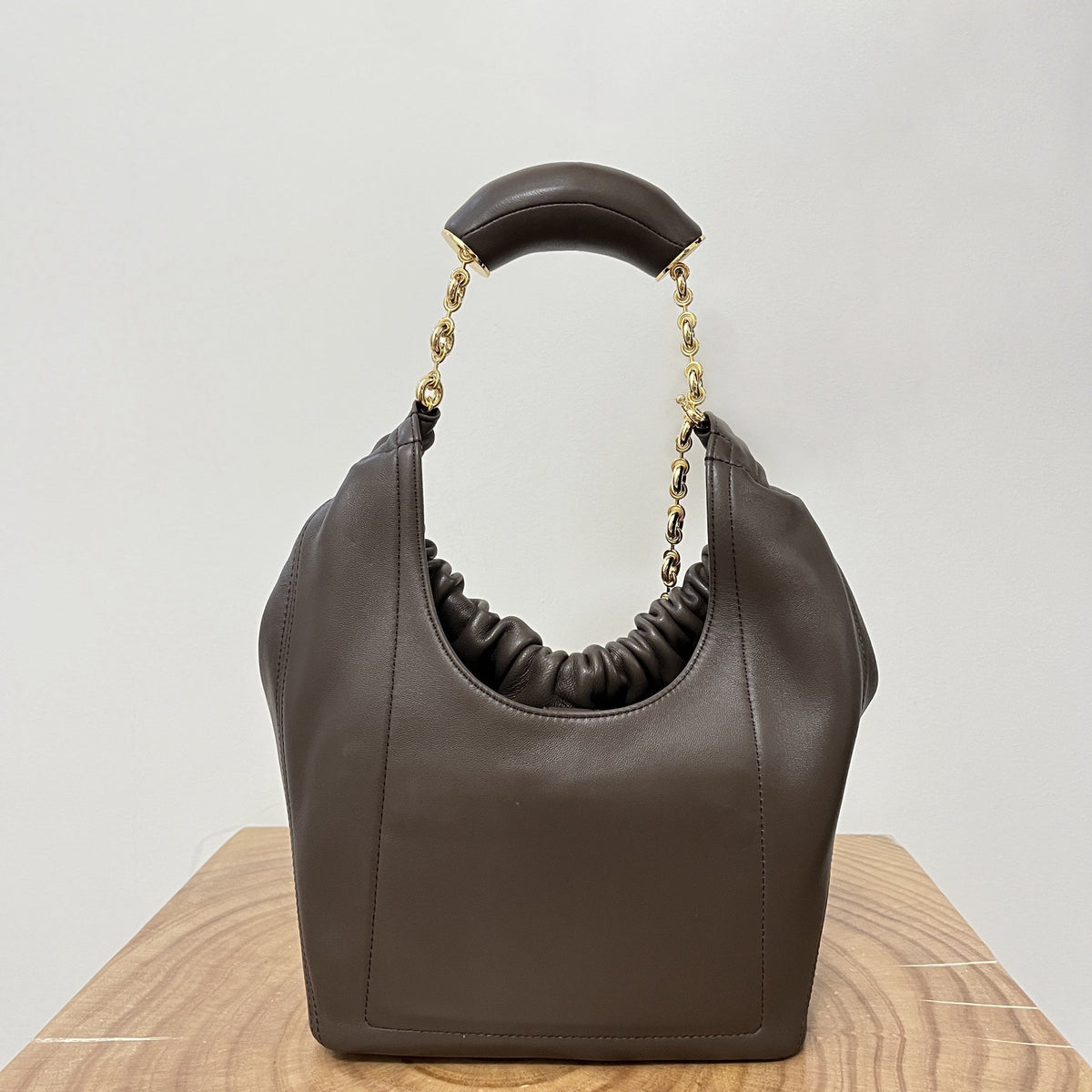 Bags- Loew Small Squeeze Bag Elegant Everyday Designer Handbag