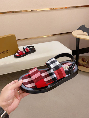 Burberry shoes Style 013 - logo and branding close-up