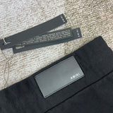 Front view of Amiri luxury piece style No.076