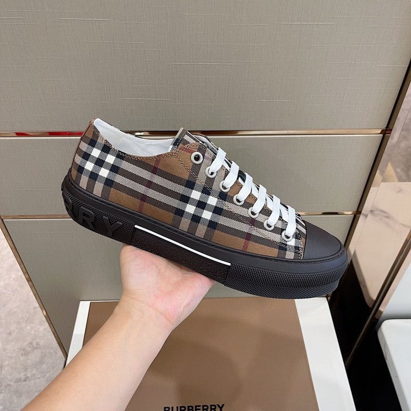 Burberry Camel Chunky Platform Sneakers - Heel Detail View