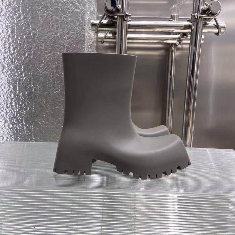 Balenciaga shoes Style 084 - packaging and accessories
