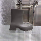 Balenciaga shoes Style 084 - packaging and accessories