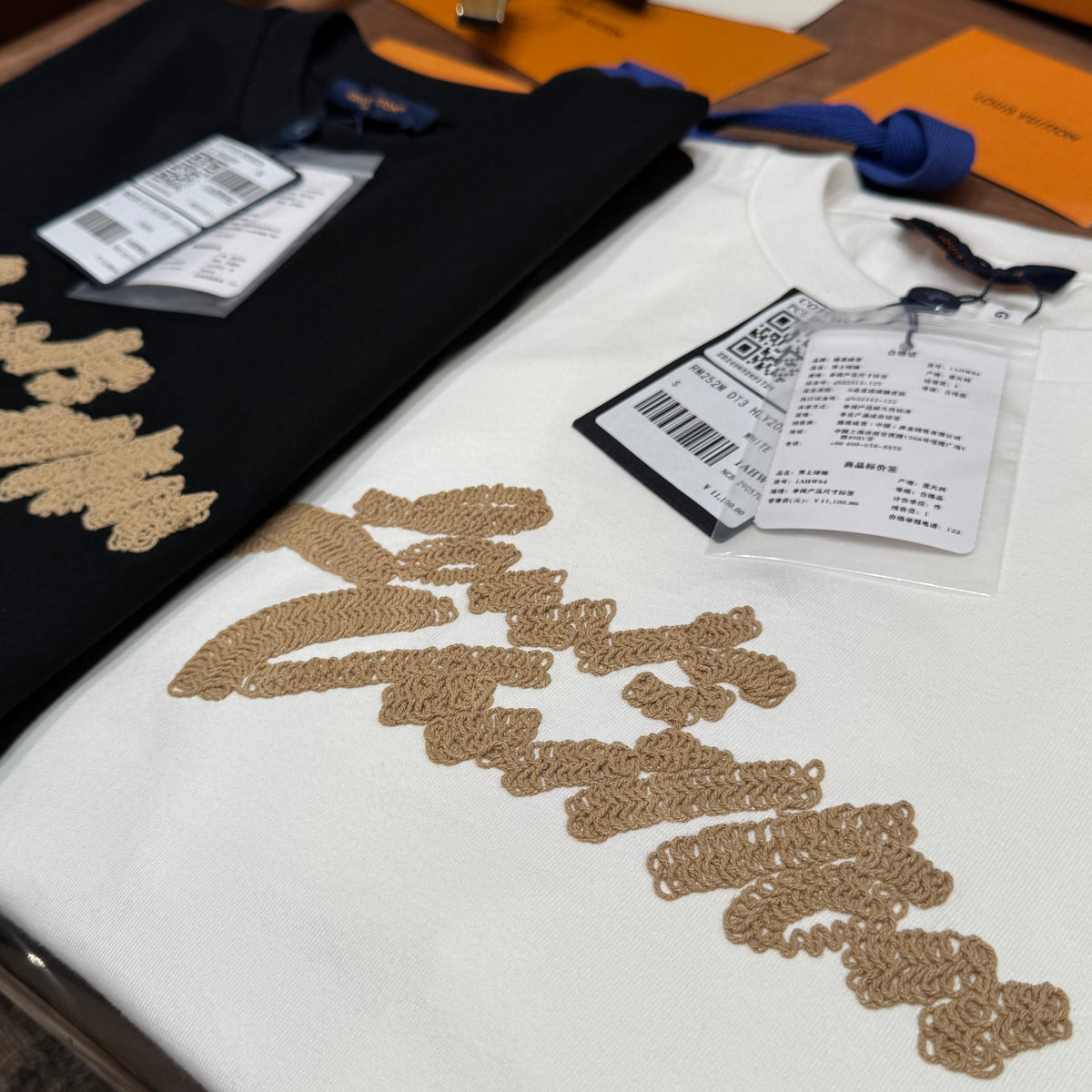 Louis Vuitton T-Shirts- Louis Vuitton Lou T-shirt Casual Everyday Designer Tee
