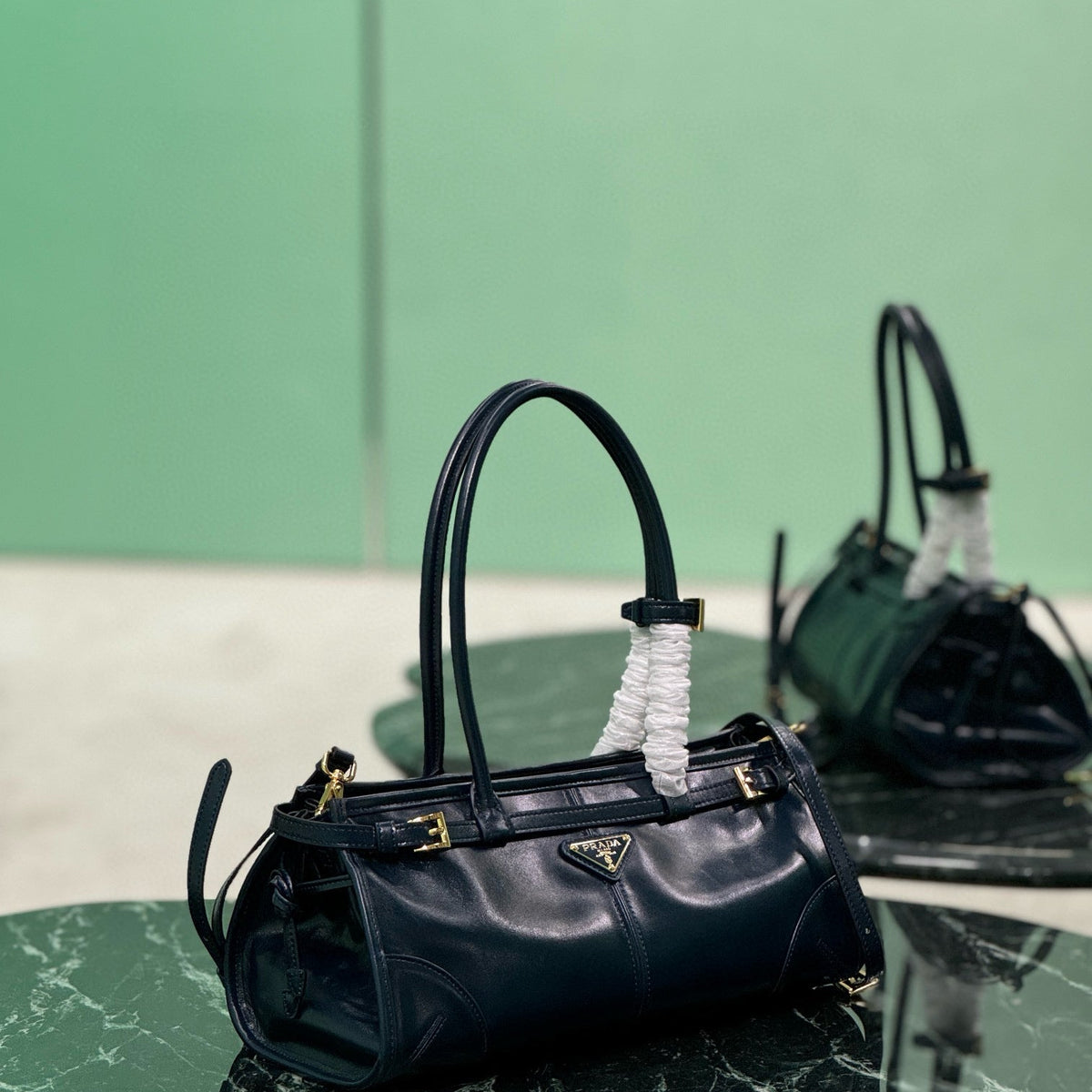 Bags- Pd Medium Leather Handbag Luxury Designer Leather Handbag