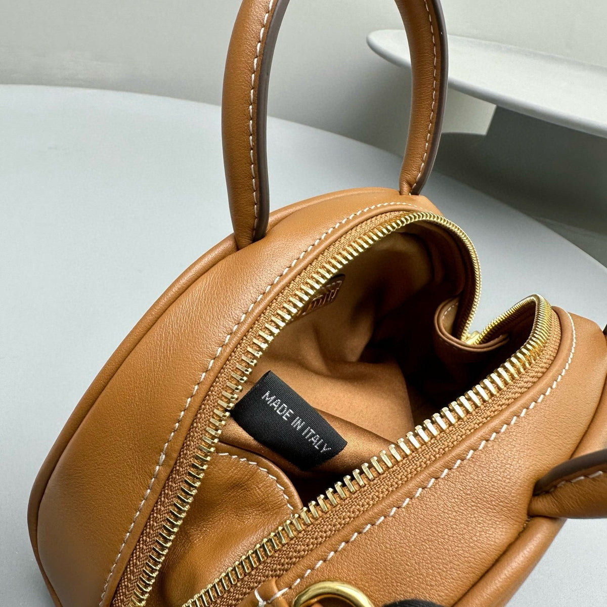 Bags- Miu M Leather Top Handle Bag Luxury Designer Leather Handbag