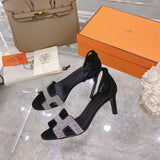Hermès White Chunky Platform Sneakers - Sole Detail View