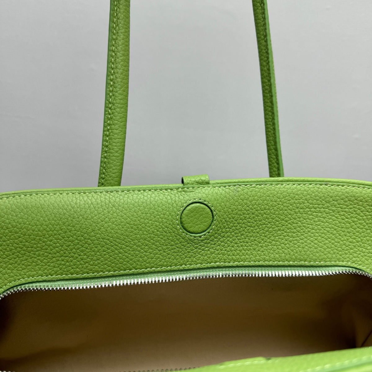 Bags- Jacq The Turismo Bag Elegant Everyday Designer Handbag