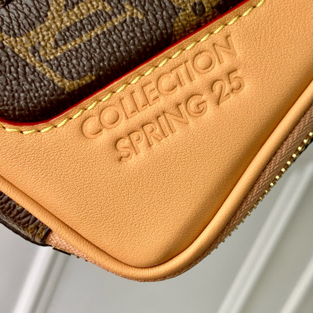 Louis Vuitton Wallets- Louis Vuitton Lou Baladeur Wearable Wallet Compact Luxury Card Wallet