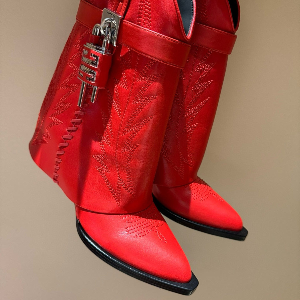 Shoes- Gvc Boots Comfortable Everyday Designer Shoes