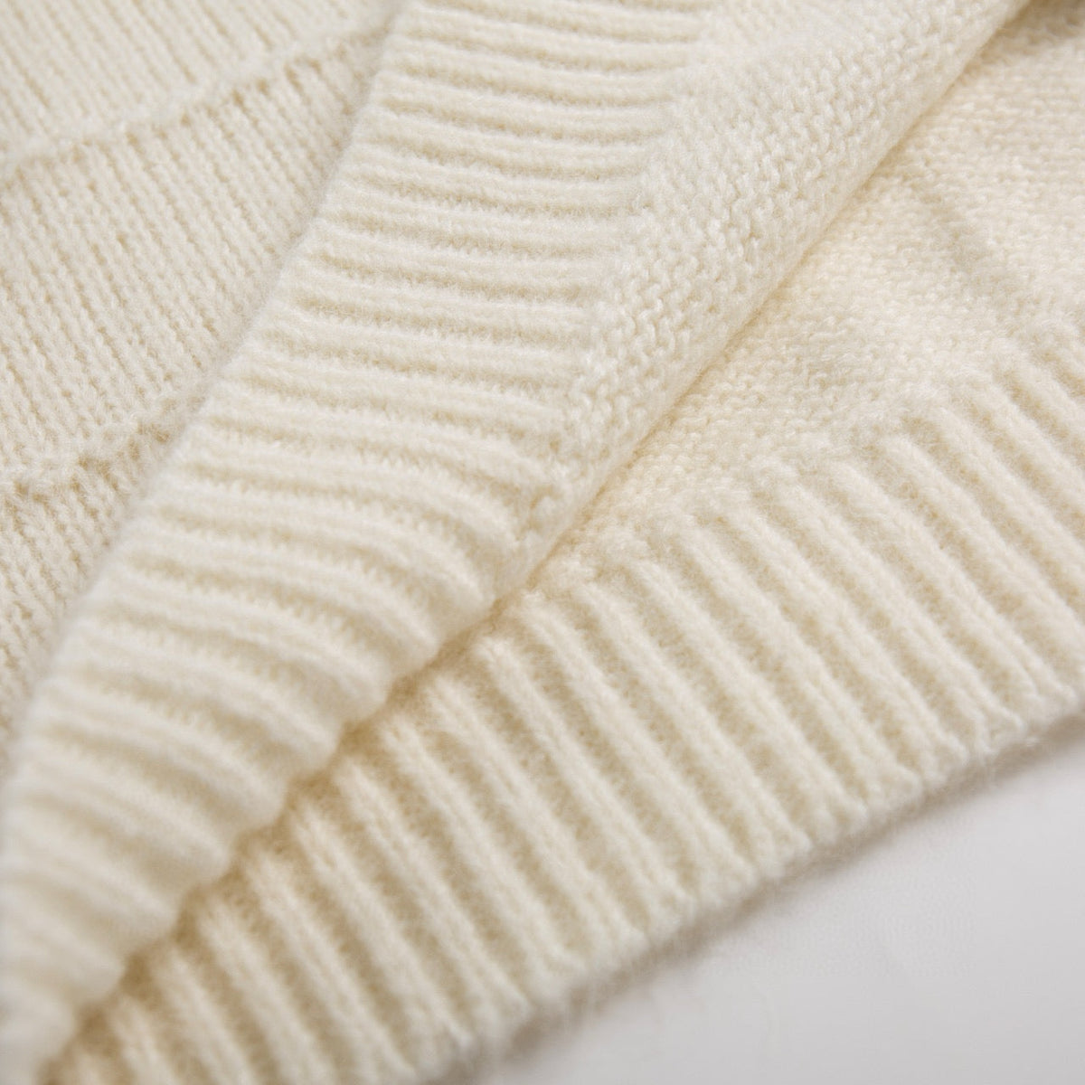 Sweaters- Cel Sweater Premium Casual Designer Knitwear
