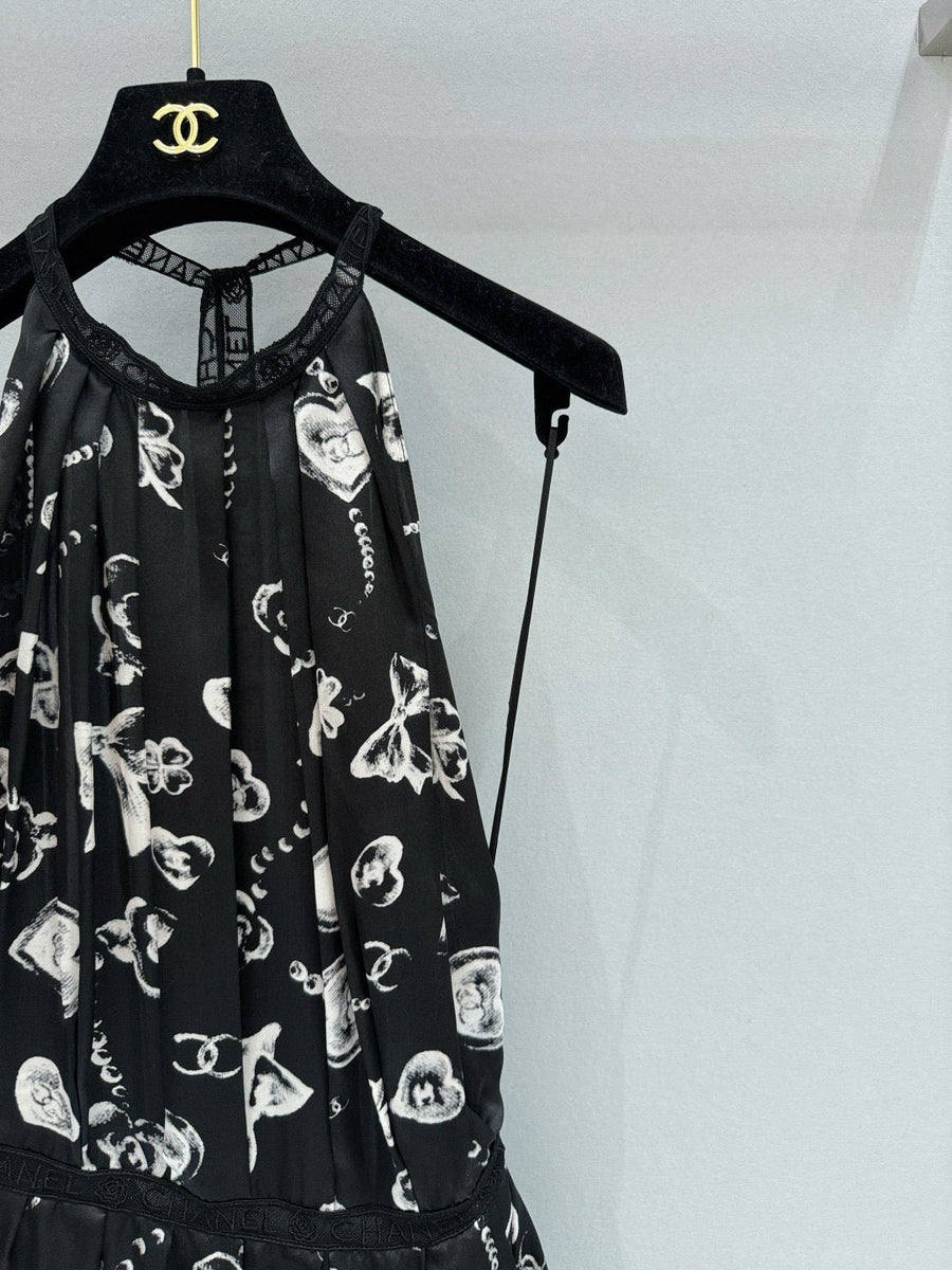 Chanel Dresses? Chanel Dress Luxury Party Occasion Dress