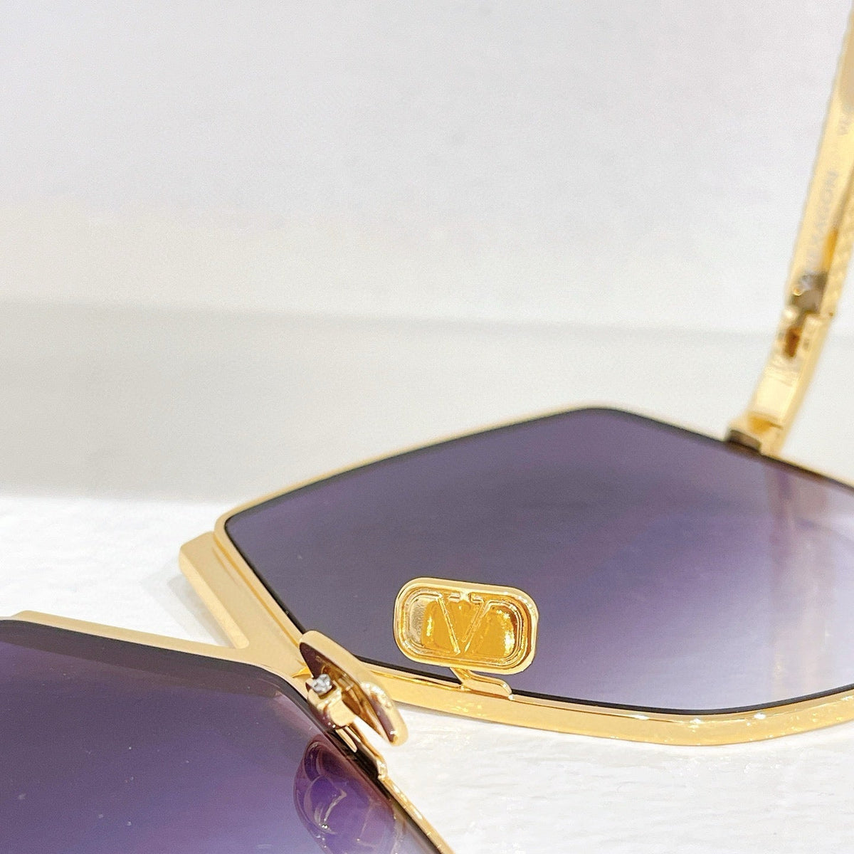 Sunglasses- Val Sunglasses Luxury Designer UV Sunglasses