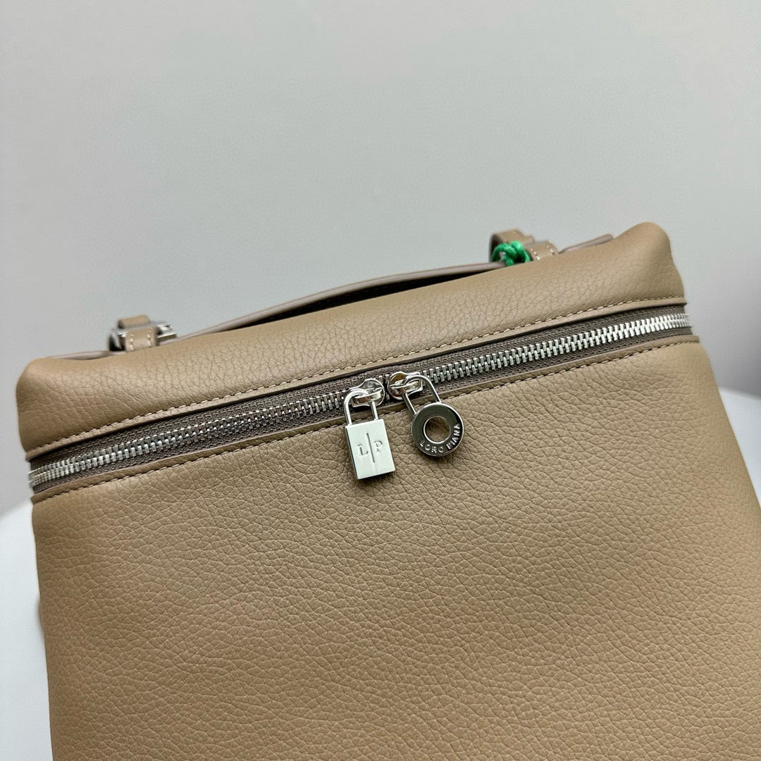 Bags- Loro P Extra Pocket Backpack Elegant Everyday Designer Handbag