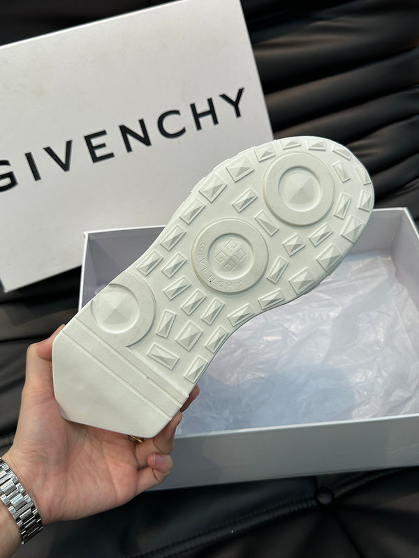 Givenchy shoes Style 178 - top view showing design