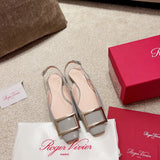 Side profile view of Roger Vivier luxury piece style No.063