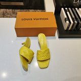 Louis Vuitton shoes Style 225 - close-up of iconic logo design