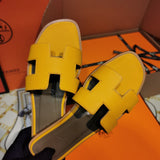Hermès Black Espadrille Wedge Sandals - Heel Detail View
