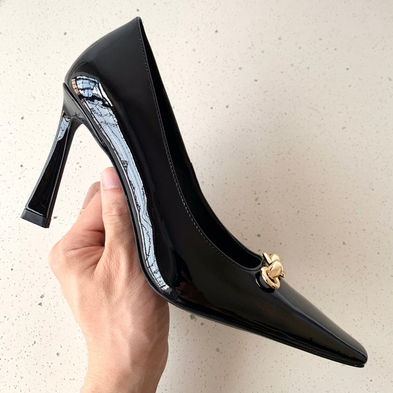 Full silhouette view of Saint Laurent luxury piece style No.107
