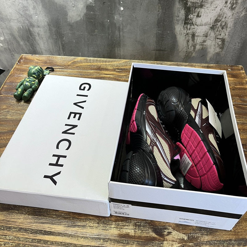 Givenchy shoes Style 131 - angled studio shot