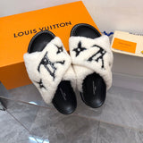Louis Vuitton shoes Style 329 - interior and comfort detail