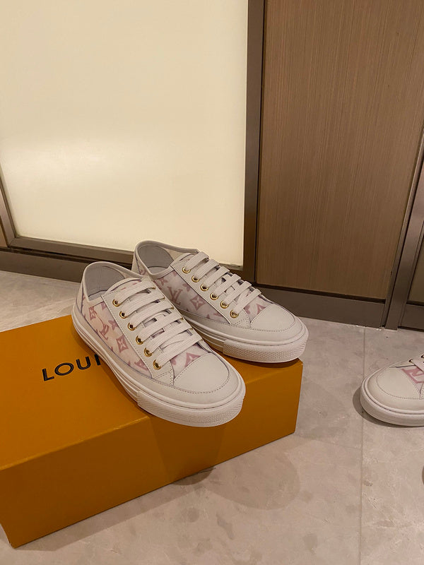 Louis Vuitton shoes Style 252 - sole and craftsmanship detail