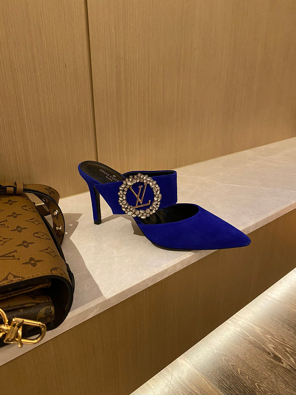 Louis Vuitton Black Block Heel Pumps - Sole Detail View