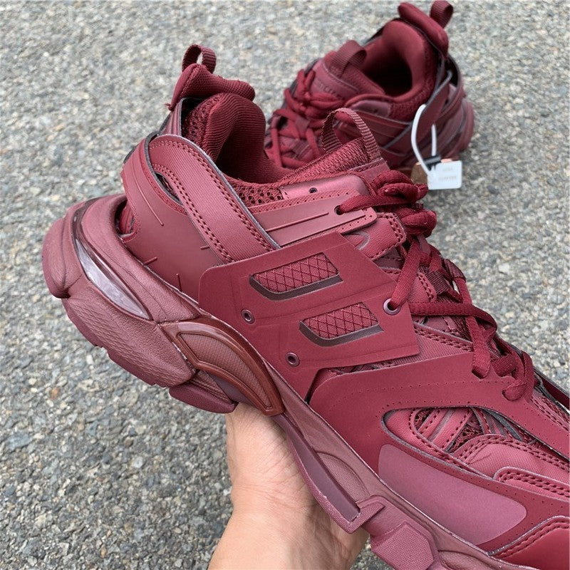 Balenciaga shoes Style 367 - texture and material detail