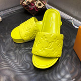 Louis Vuitton shoes Style 241 - back heel detail