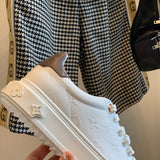 Styling view of Louis Vuitton luxury piece style No.019