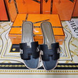 Hermes sandals Style 105 - sole and craftsmanship detail