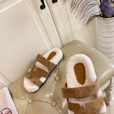 Hermès Camel Gladiator Sandals - Heel Detail View