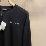 Full silhouette view of Balmain luxury piece style No.031
