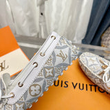 Louis Vuitton shoes Style 320 - back heel detail