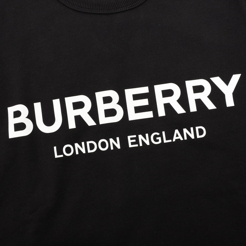 Full silhouette view of Burberry luxury piece style No.567