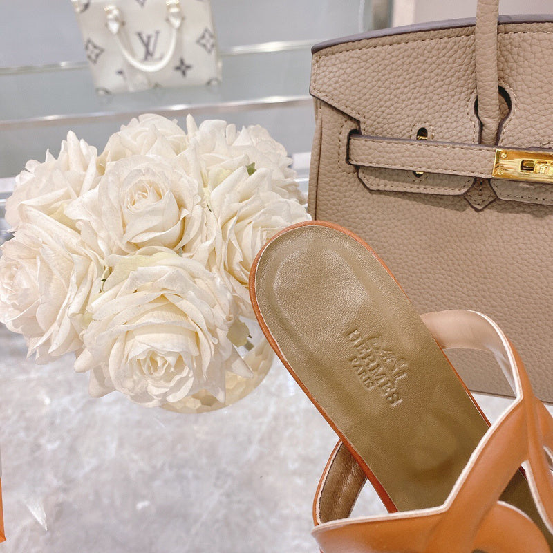 Hermes shoes Style 277 - logo and branding close-up