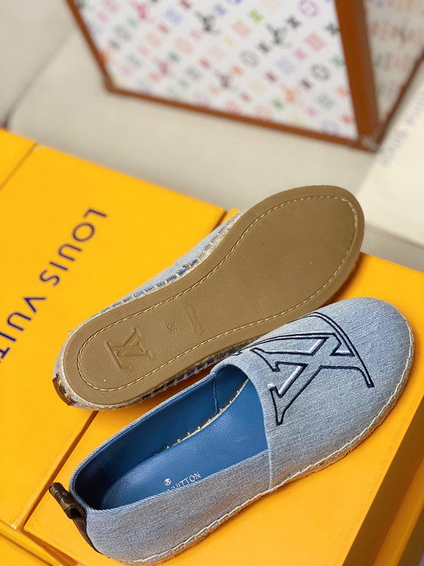 Styling view of Louis Vuitton luxury piece style No.113