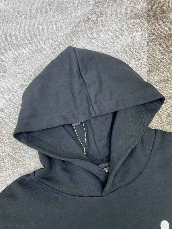 Front view of Amiri luxury piece style No.009