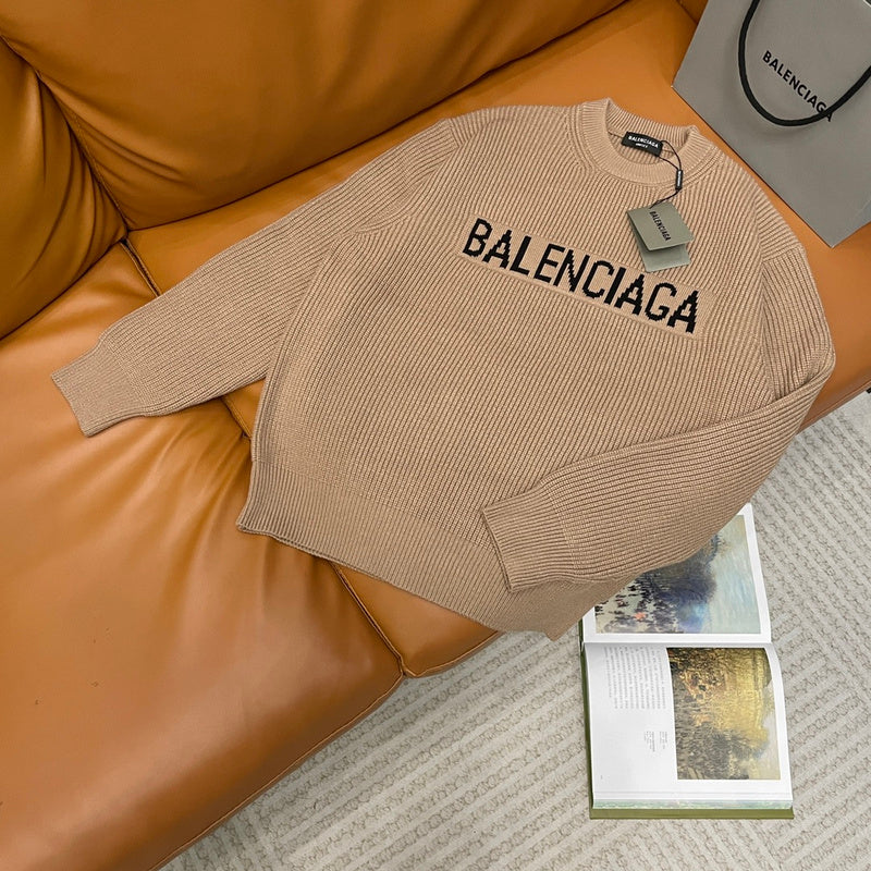 Front view of Balenciaga luxury piece style No.069