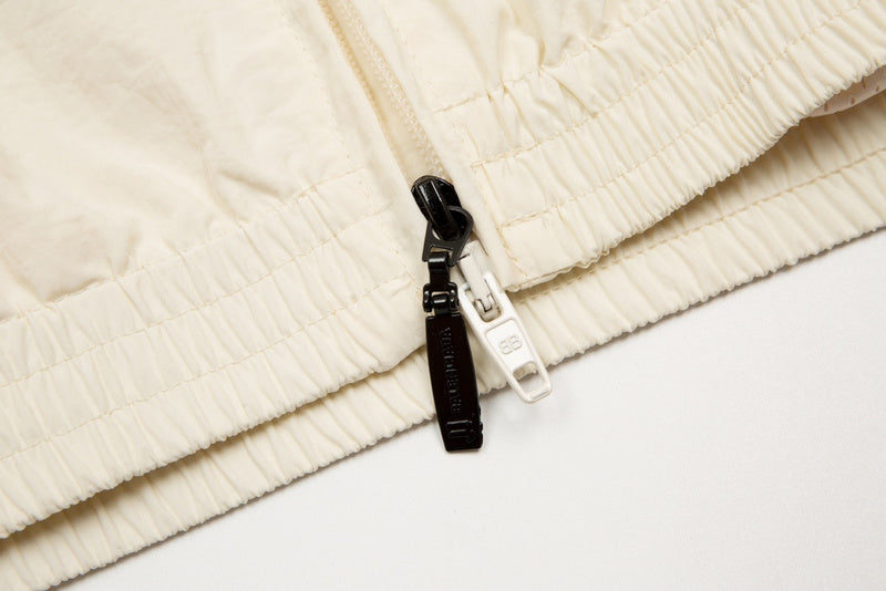 Styling view of Balenciaga luxury piece style No.135