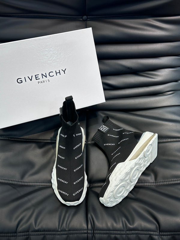 Givenchy shoes Style 175 - angled studio shot