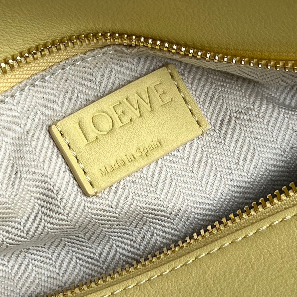 Bags- Loew Small Puzzle Edge Bag Premium Designer Shoulder Bag