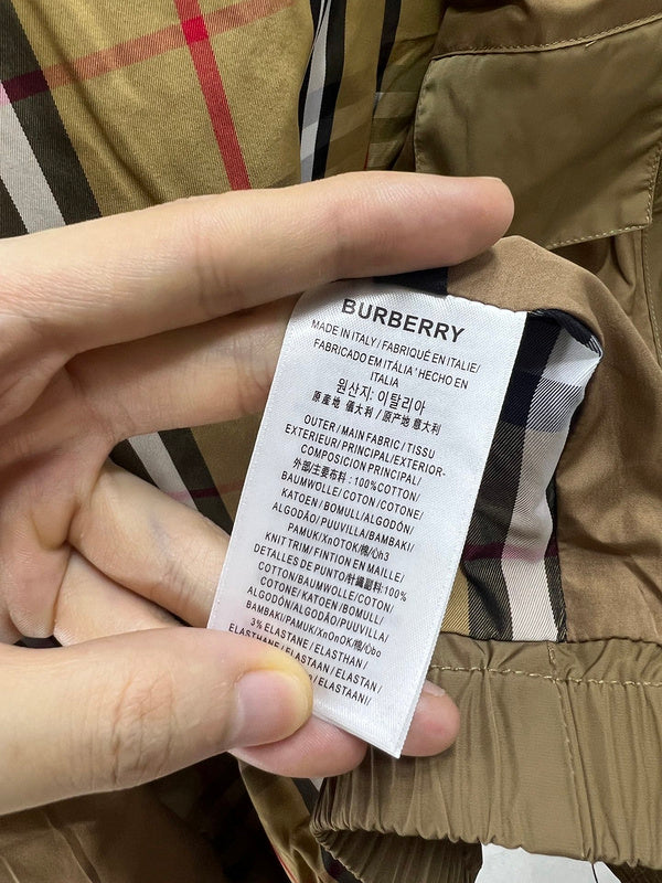 Front view of Burberry luxury piece style No.408