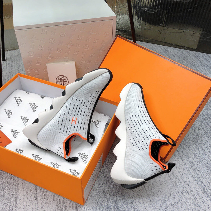 Hermes shoes Style 327 - sole and craftsmanship detail (alternate angle)