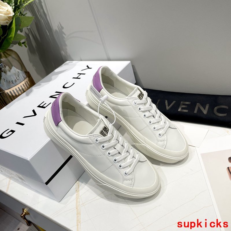 Givenchy shoes Style 115 - logo and branding close-up