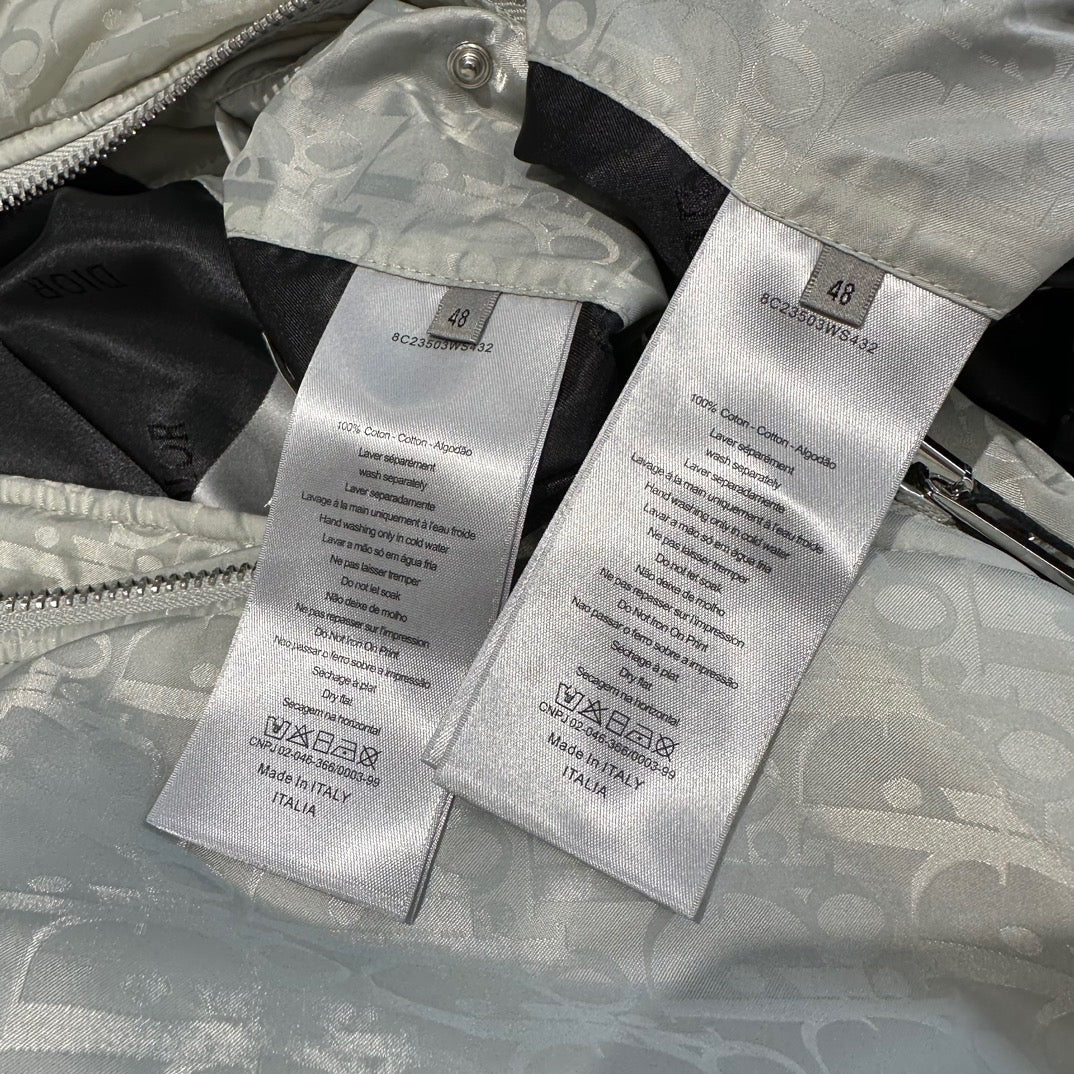 Dior Accessories- Dior Oblique Jakcet Premium Everyday Designer Accessory